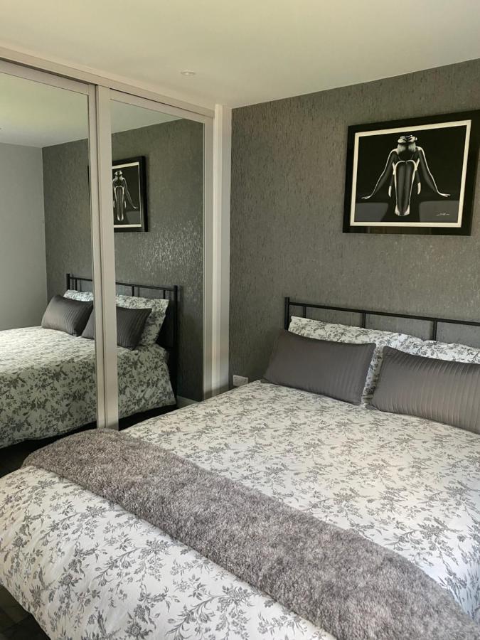 Shore Times Holiday Chalet Parkdean K75 Camber Bagian luar foto